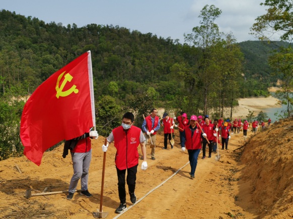 210412携手结对共建，守护绿水青山 (3).jpg