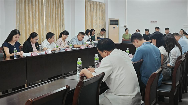 图片1：省专家组召开工作座谈会.png